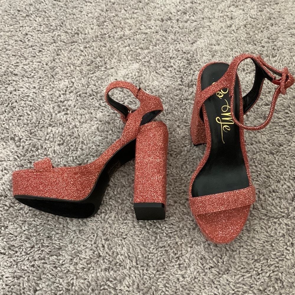 Sparkly Red Platform Heels Size 6